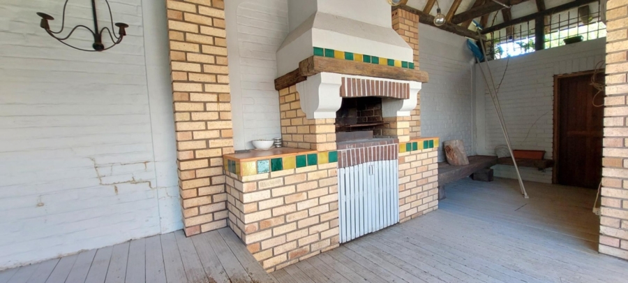 4 Bedroom Property for Sale in Blue Bend Eastern Cape